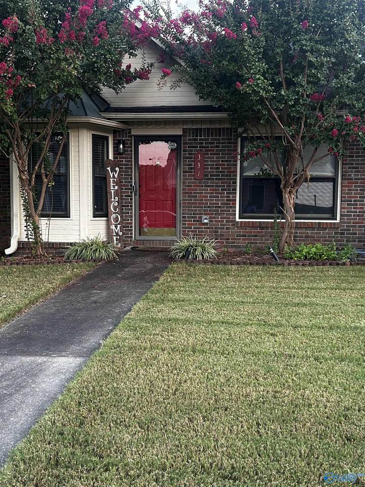 337 Autumn Lane - Photo 1