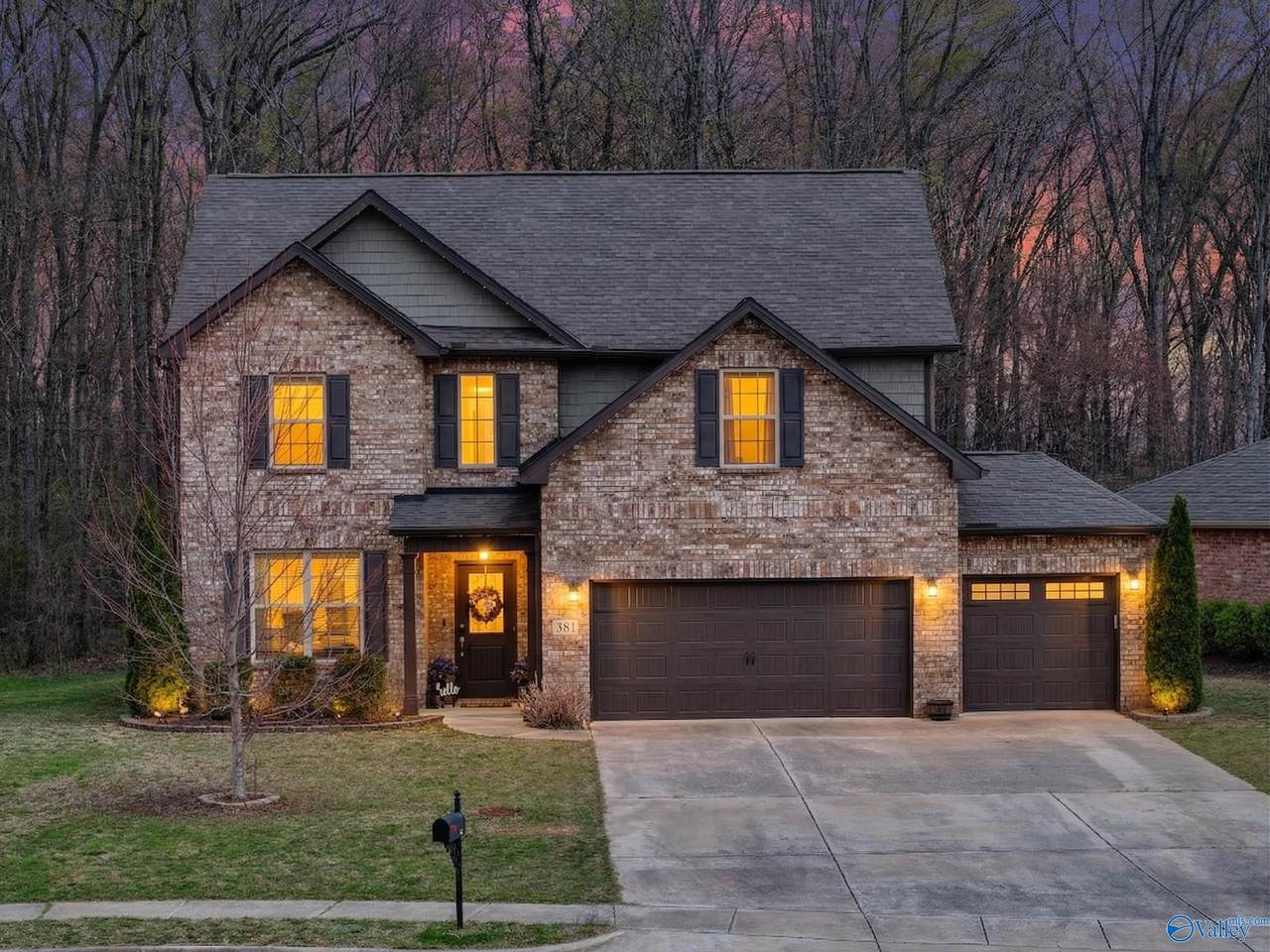 381 Willow Bank Circle - Photo 1