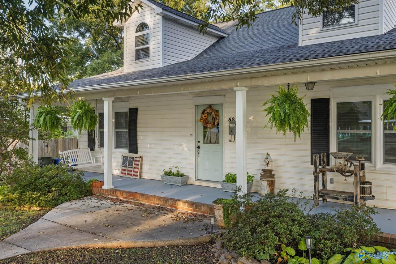 521 East Street - Photo 1