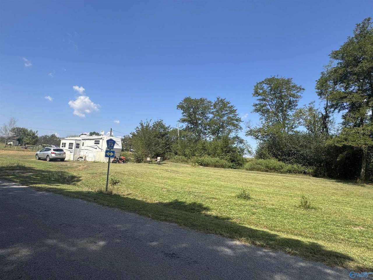 2560 County Road 18 - Photo 1