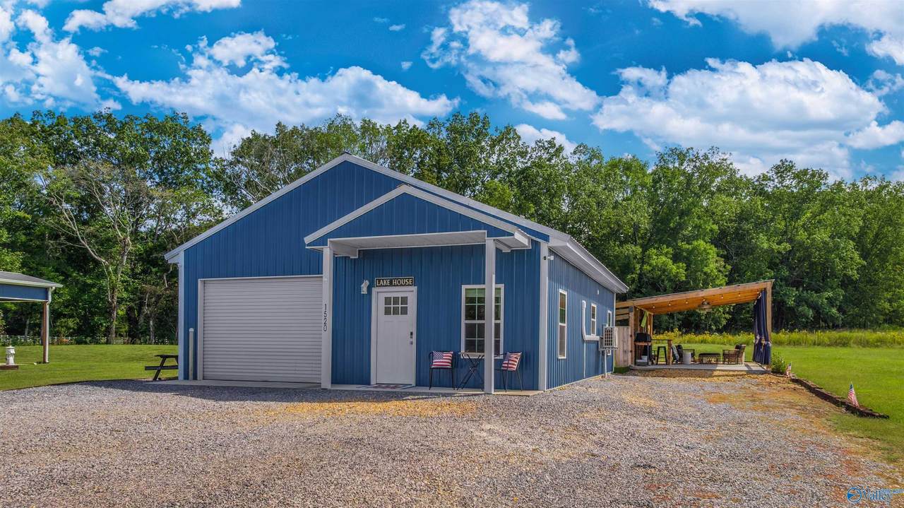 1520 Murphy Hill Road - Photo 1