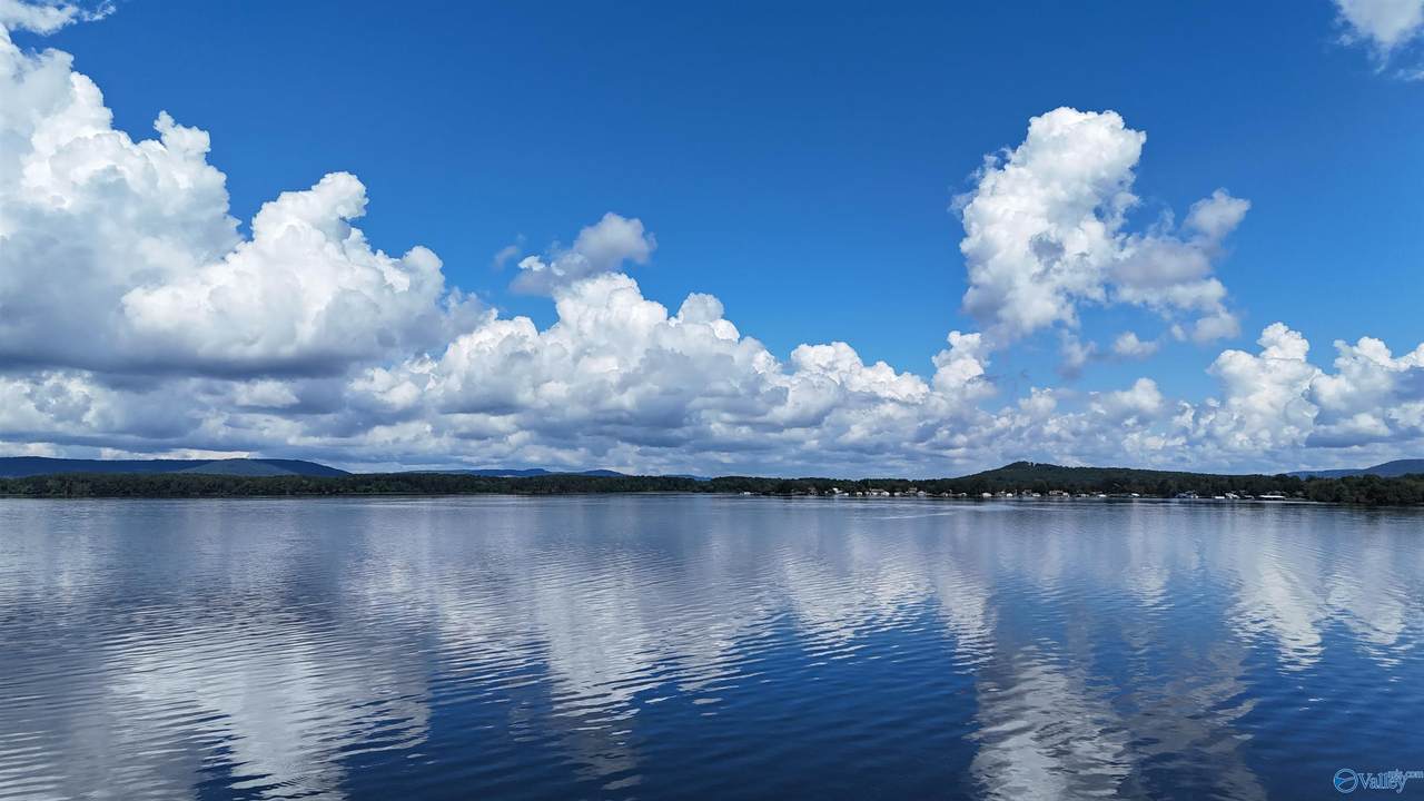 https://bt-photos.global.ssl.fastly.net/nalmls/1280_boomver_2_21900097-3.jpg