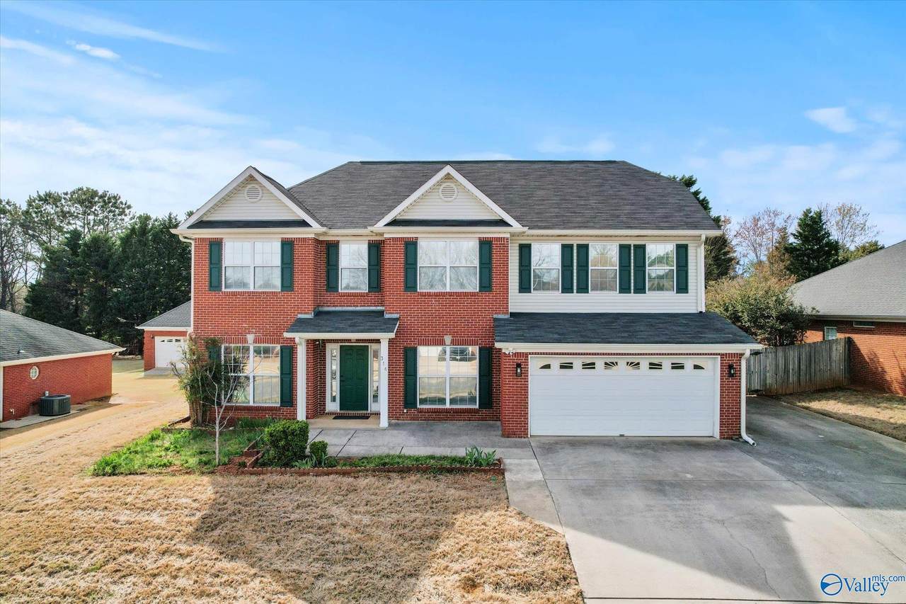 314 Greenstone Drive - Photo 1