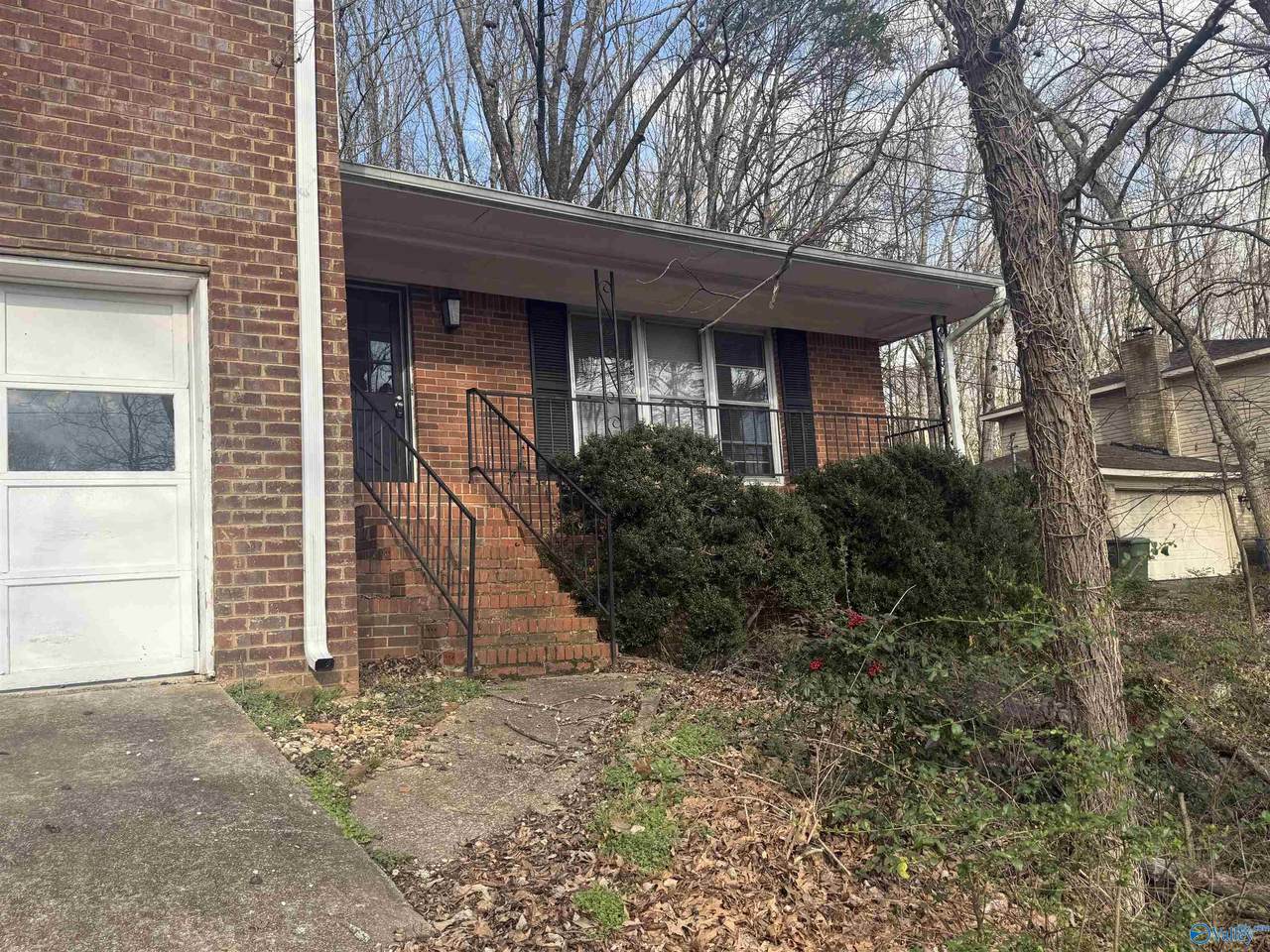 723 Versailles Drive - Photo 1