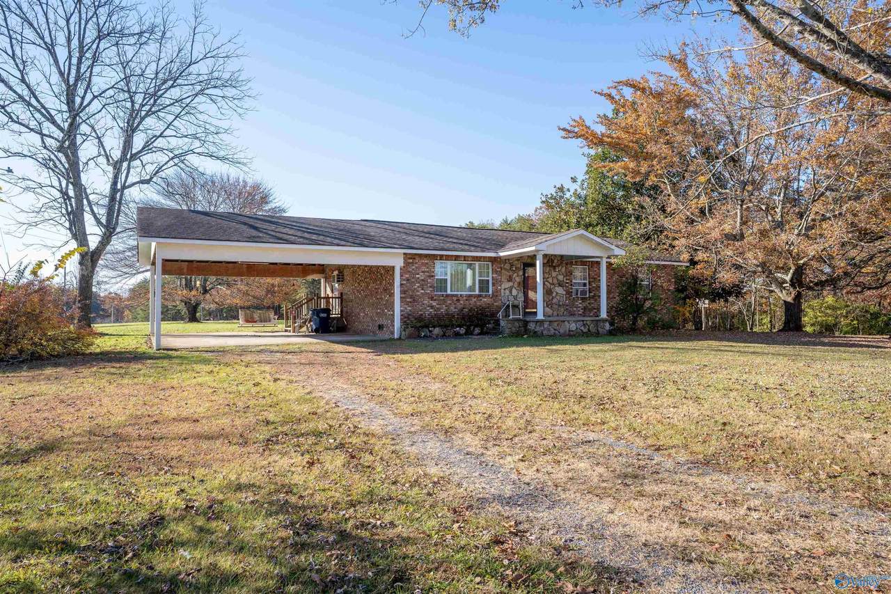 518 County Road 647 - Photo 1