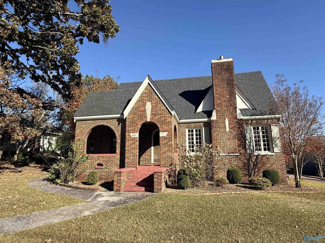 704 4th Street - Photo 1