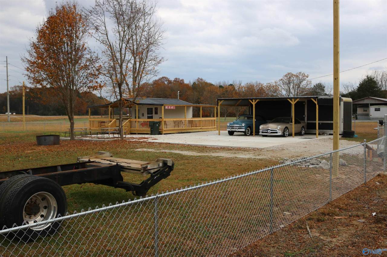 10520 431 South - Photo 1