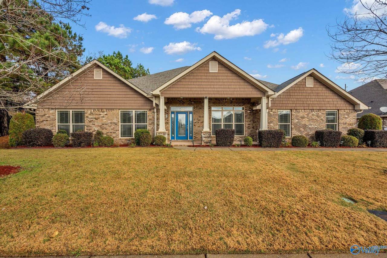 142 Harbor Glen Drive - Photo 1