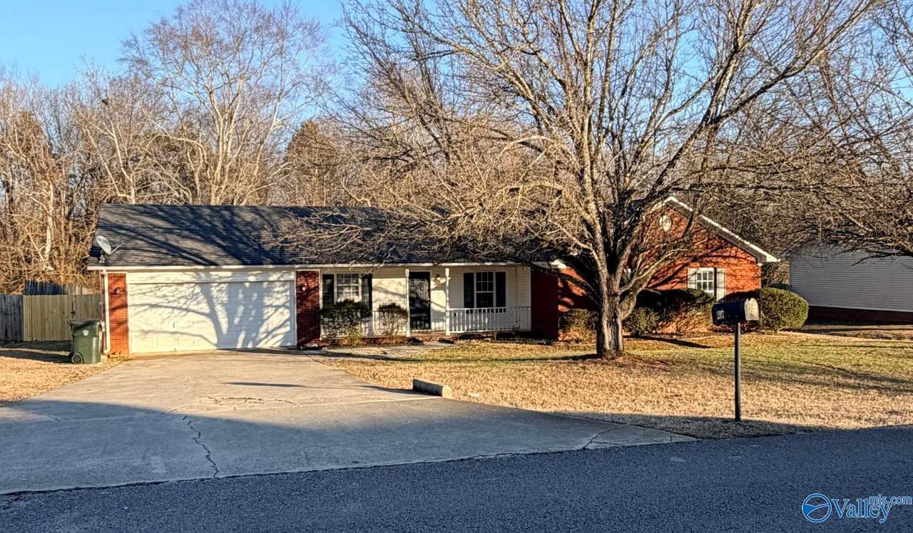 217 Falcon Ridge Drive - Photo 1