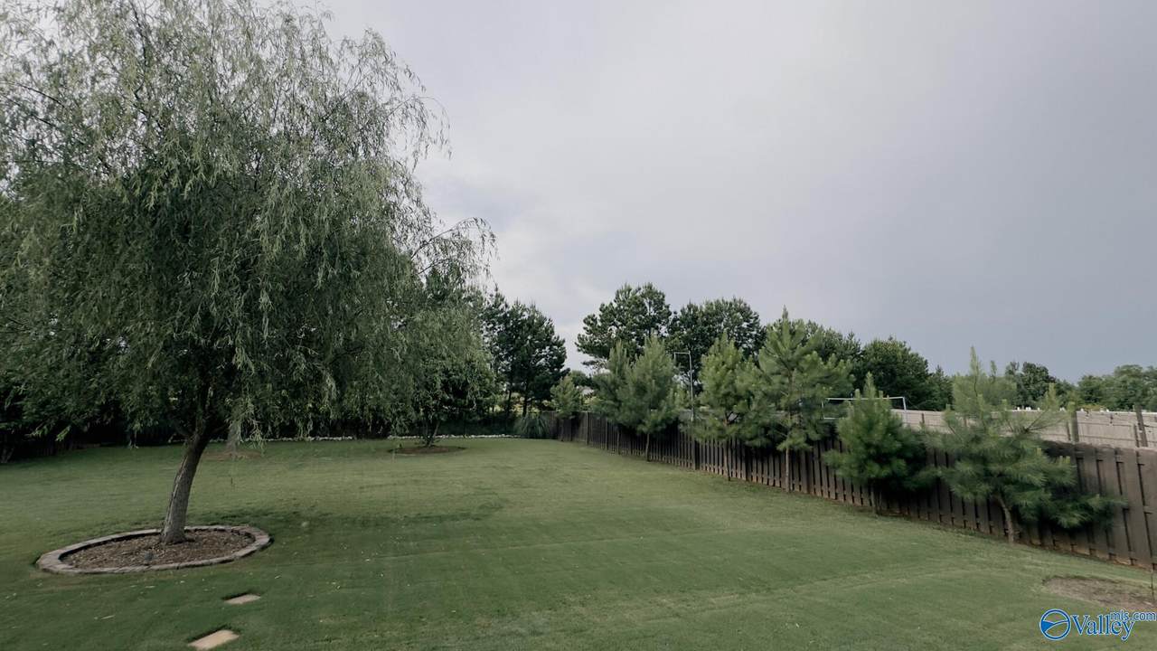 https://bt-photos.global.ssl.fastly.net/nalmls/1280_boomver_2_21905003-2.jpg