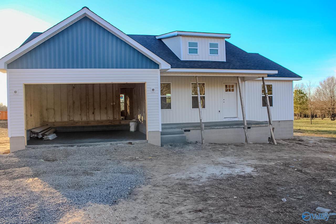 6015 County Road 85 - Photo 1