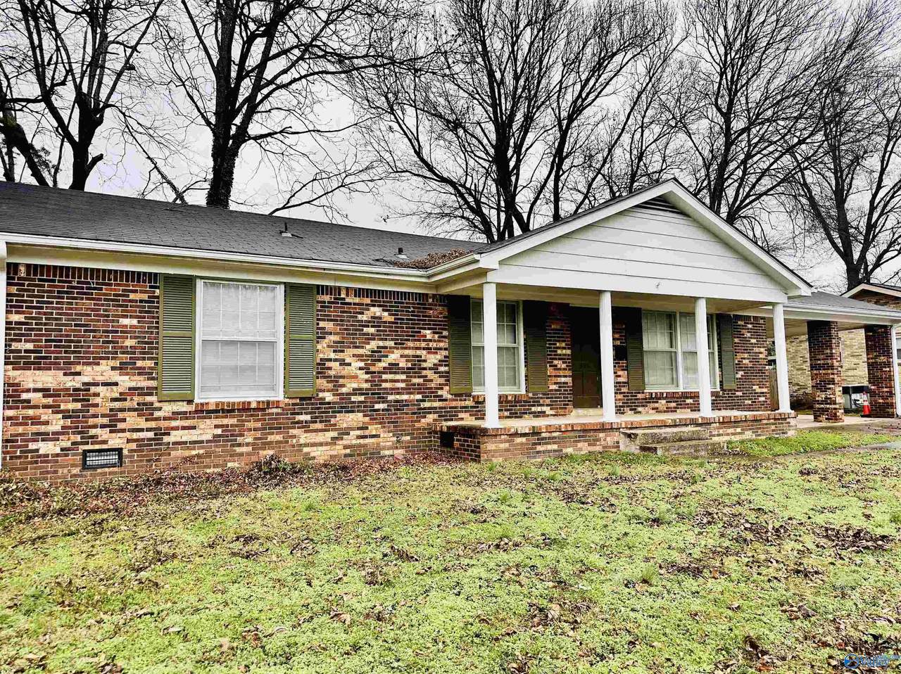 326 Drake Avenue - Photo 1