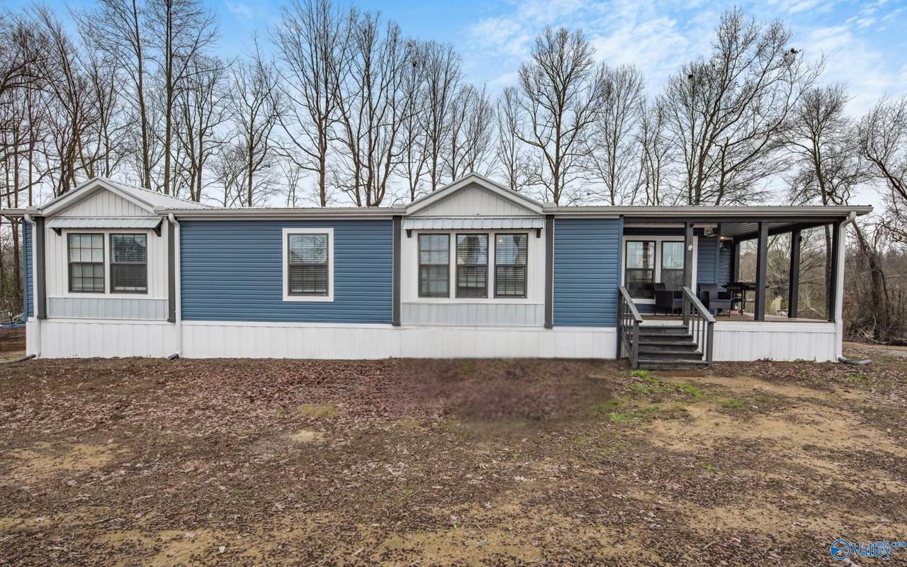 1180 County Road 1447 - Photo 1