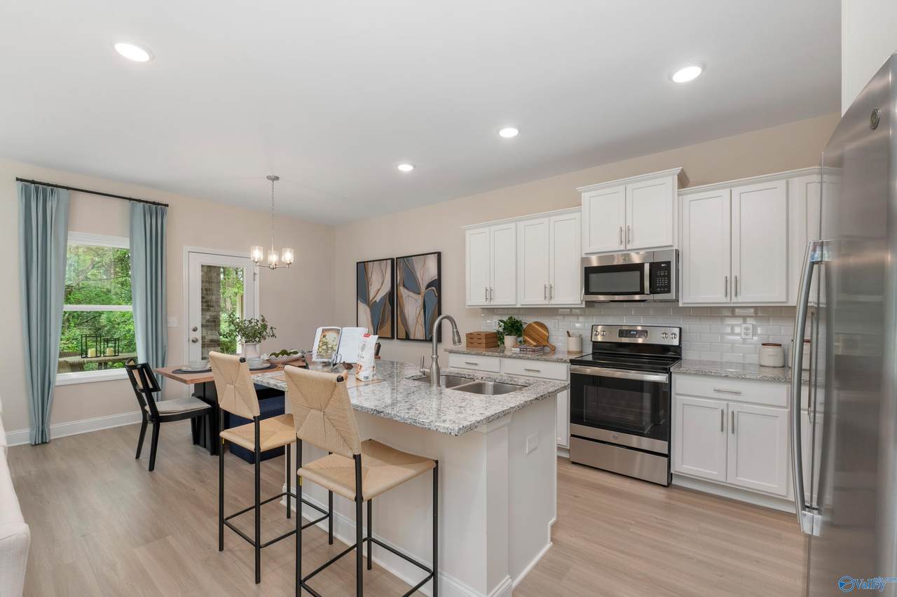 1715 Stampede Circle - Photo 1