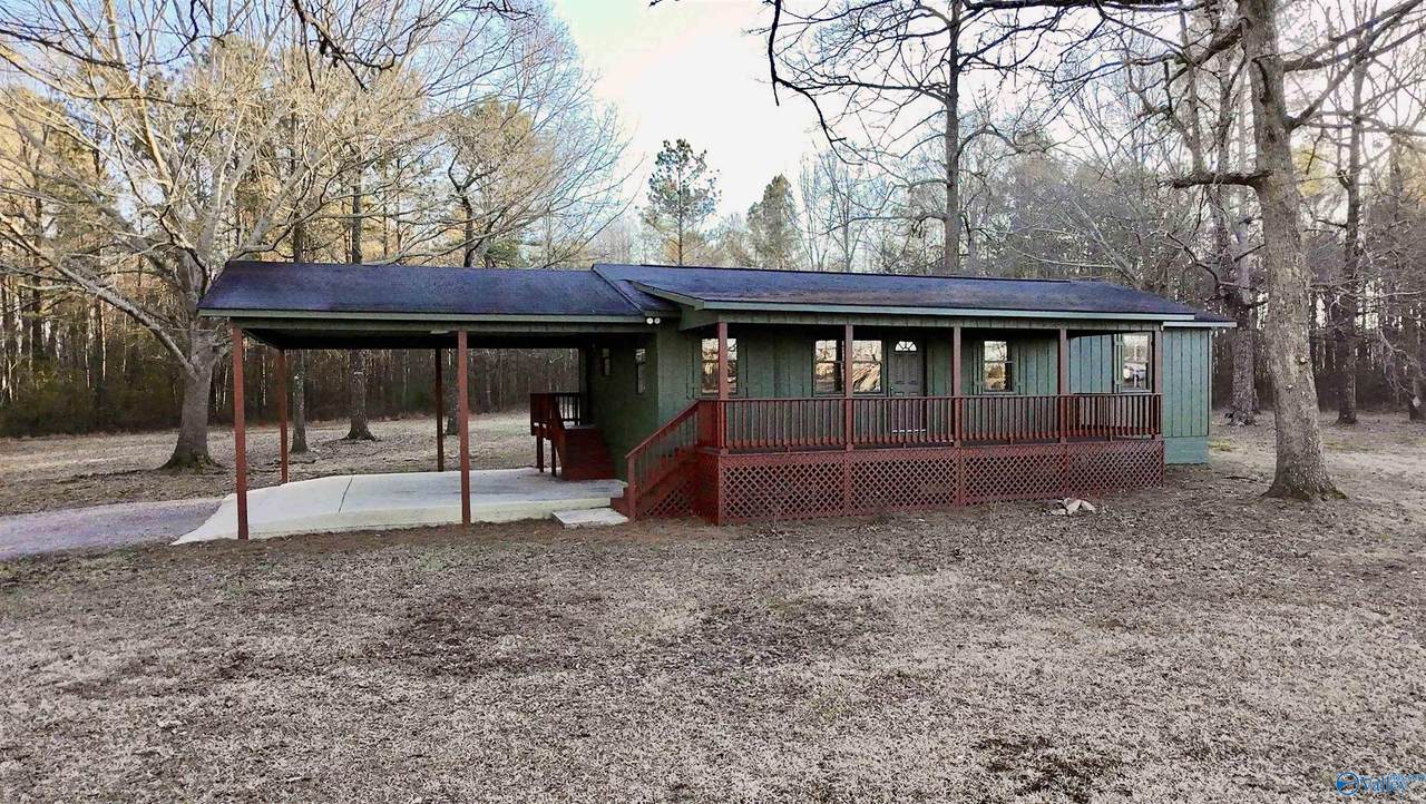 179 Hooper Drive - Photo 1