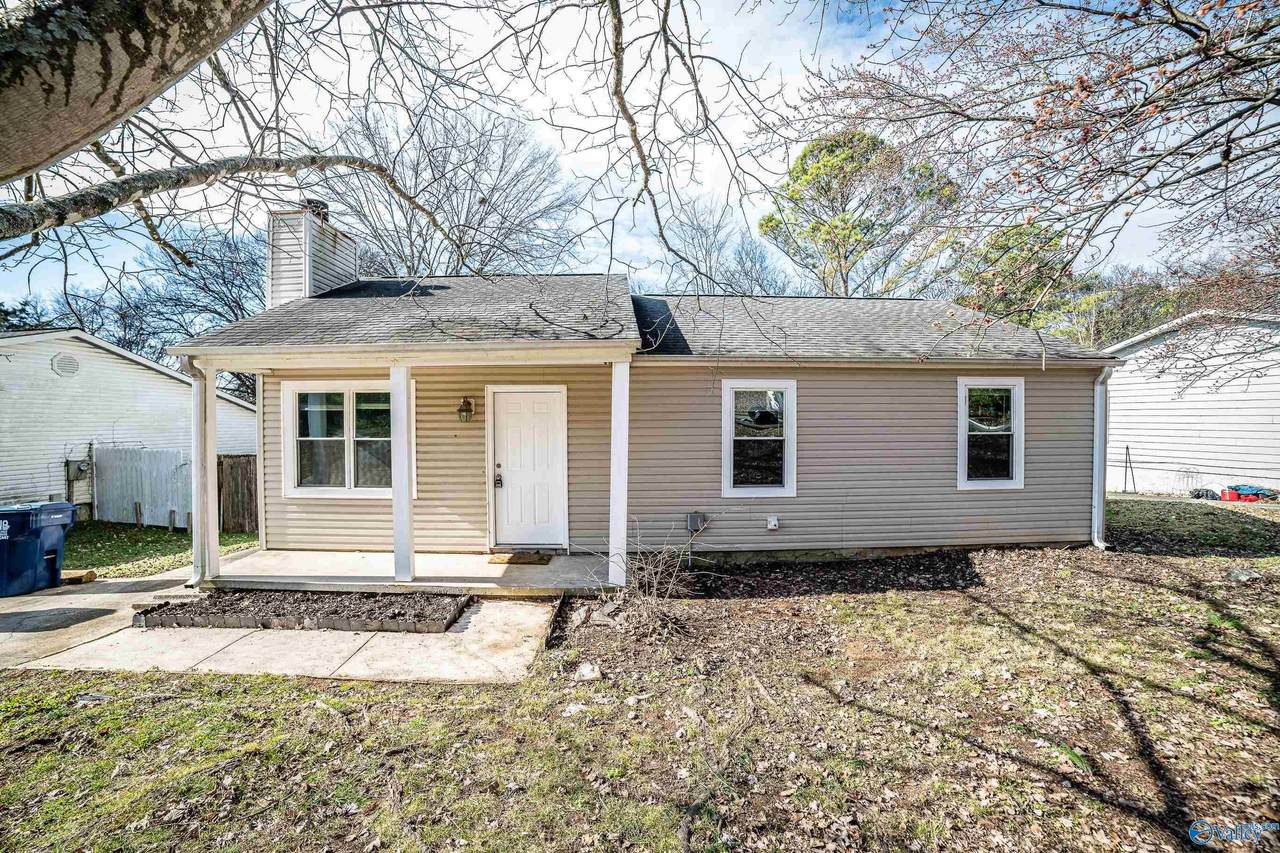 13918 Wyandotte Drive - Photo 1