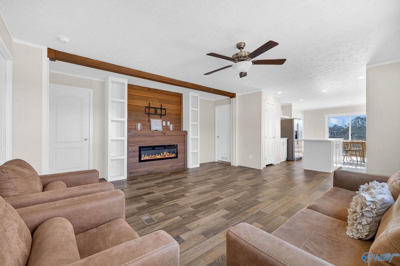 406 County Road 846 - Photo 1