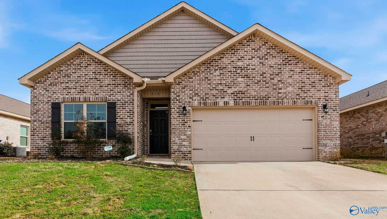 319 Ivyleaf Drive - Photo 1