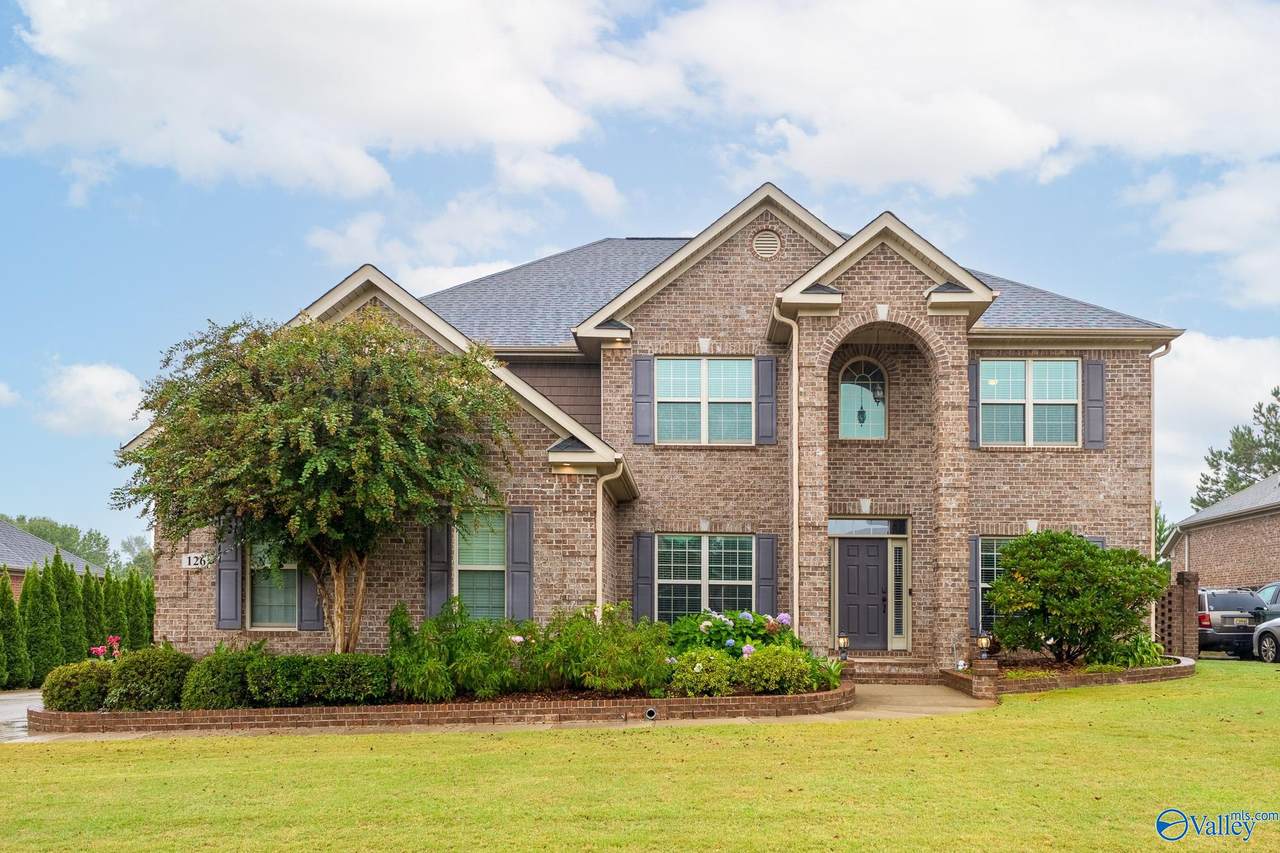 126 Autumn Wind Drive - Photo 1