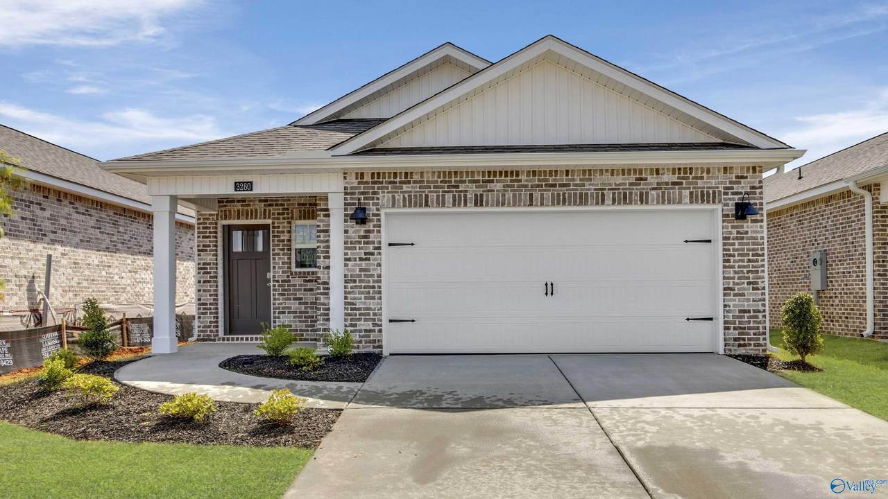 3280 Cool Springs Avenue - Photo 1