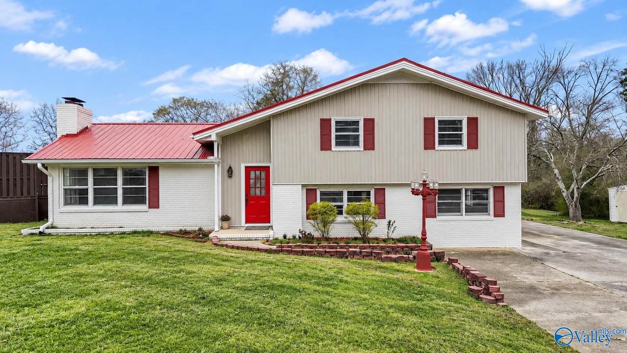 604 Franklin Avenue - Photo 1