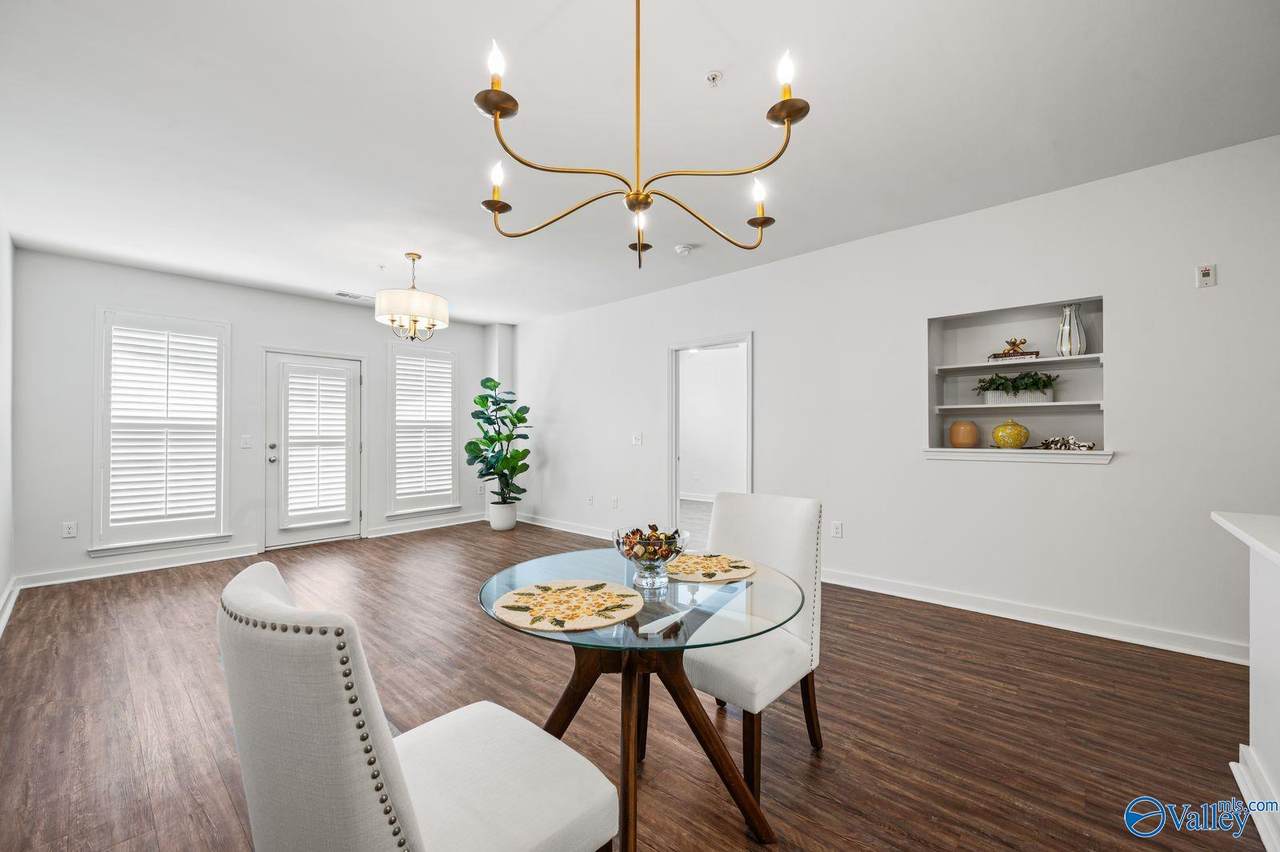 401 20th Street - Photo 1