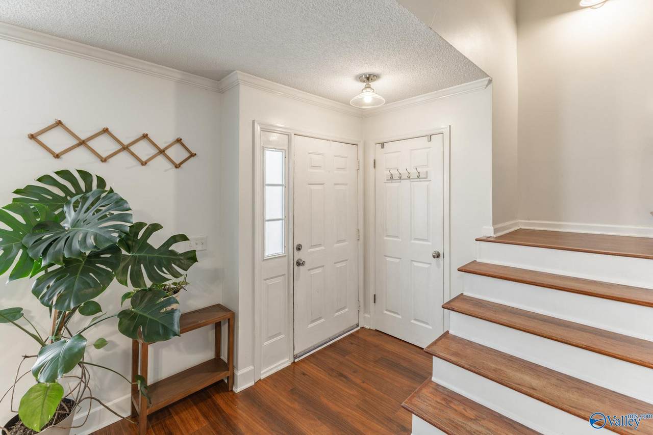 11112 Memorial Parkway South - Photo 1