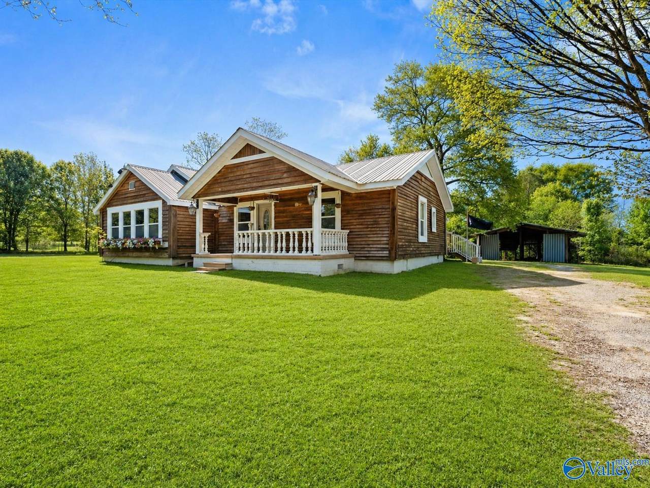 4432 County Road 1725 - Photo 1