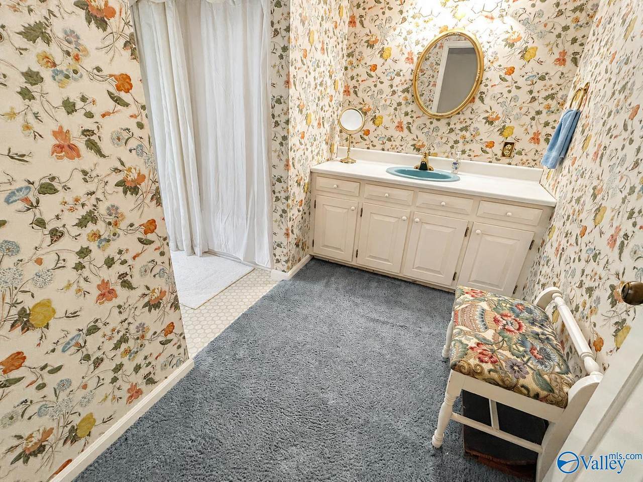 https://bt-photos.global.ssl.fastly.net/nalmls/1280_boomver_1_21915337-2.jpg
