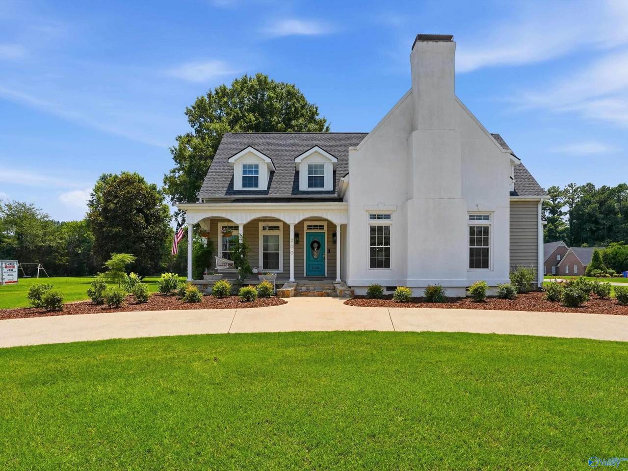200 Briarwood Road - Photo 1