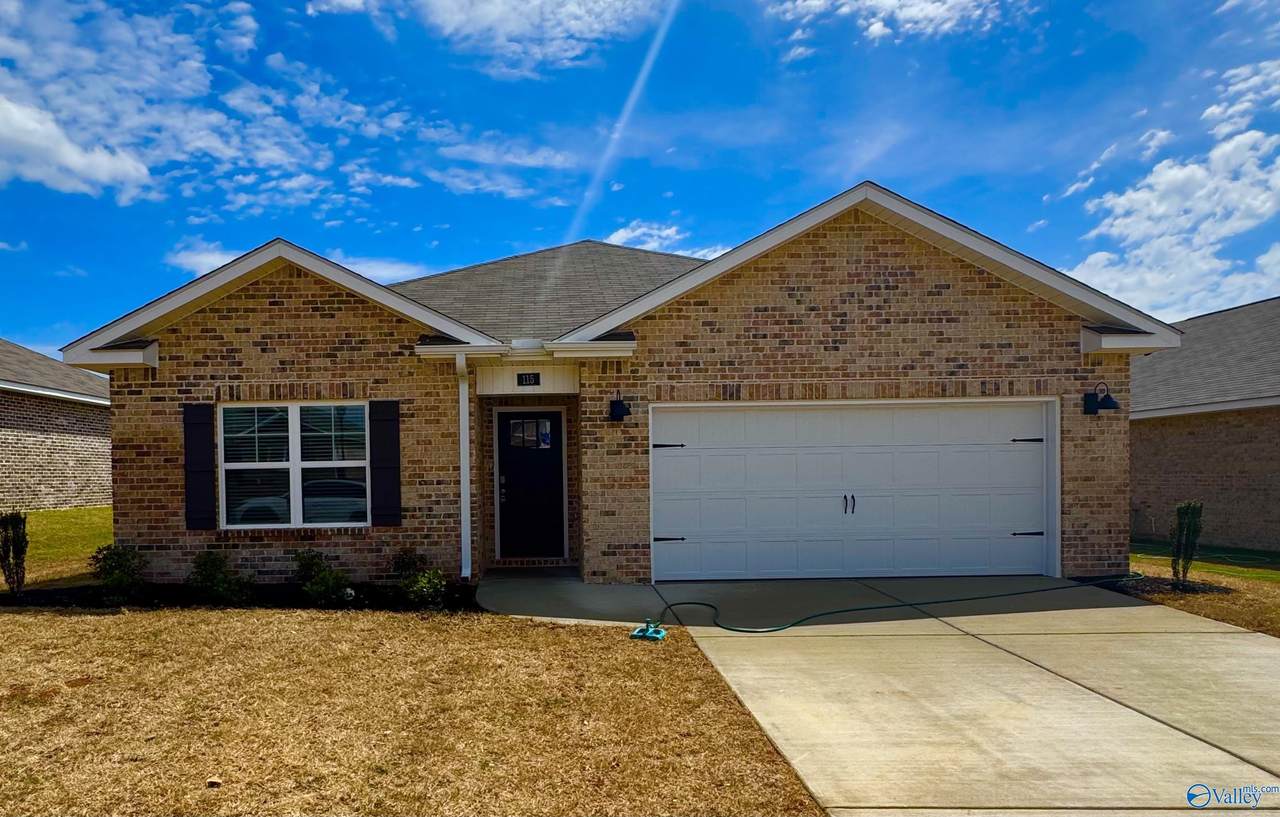 115 Betty Williams Drive - Photo 1