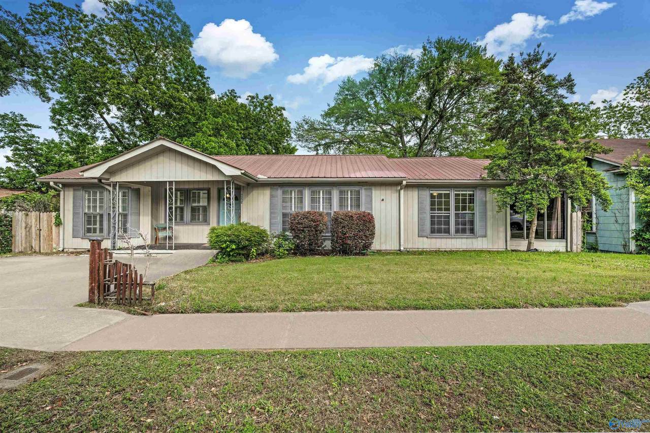 825 Gunter Avenue - Photo 1