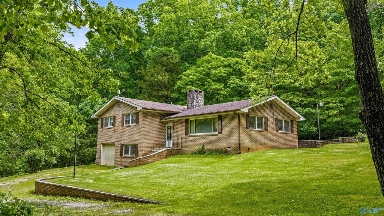 4501 Hixon Road - Photo 1