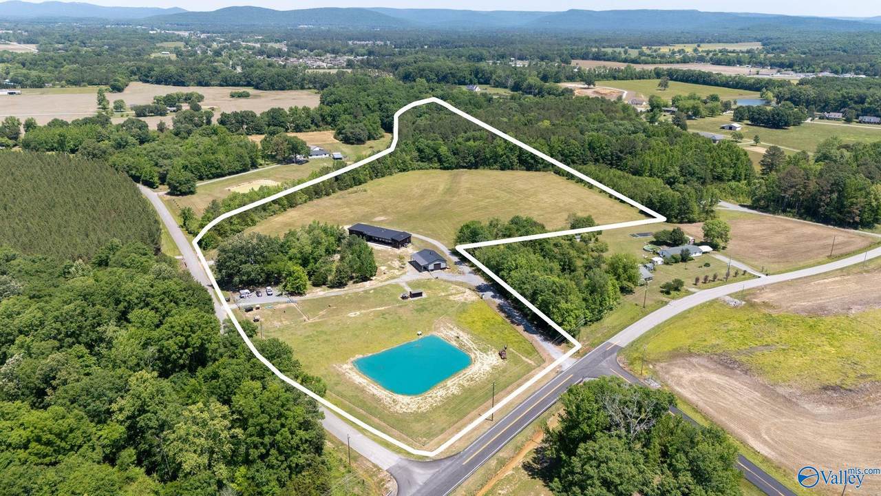 4387 Hobbs Island Road - Photo 1