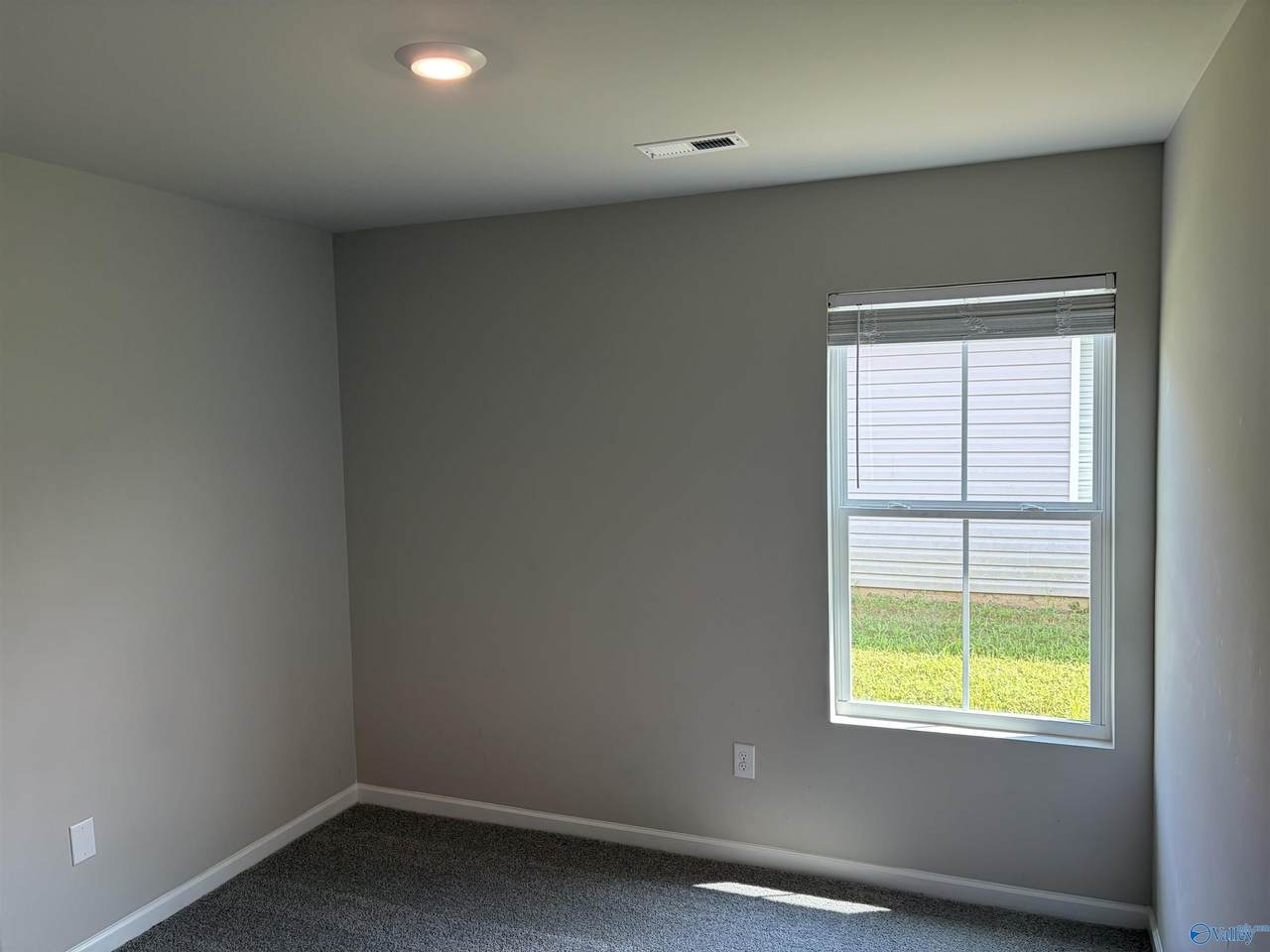 https://bt-photos.global.ssl.fastly.net/nalmls/1280_boomver_2_21917497-2.jpg