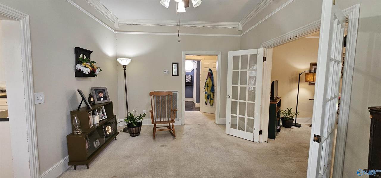 428 Houston Street - Photo 1