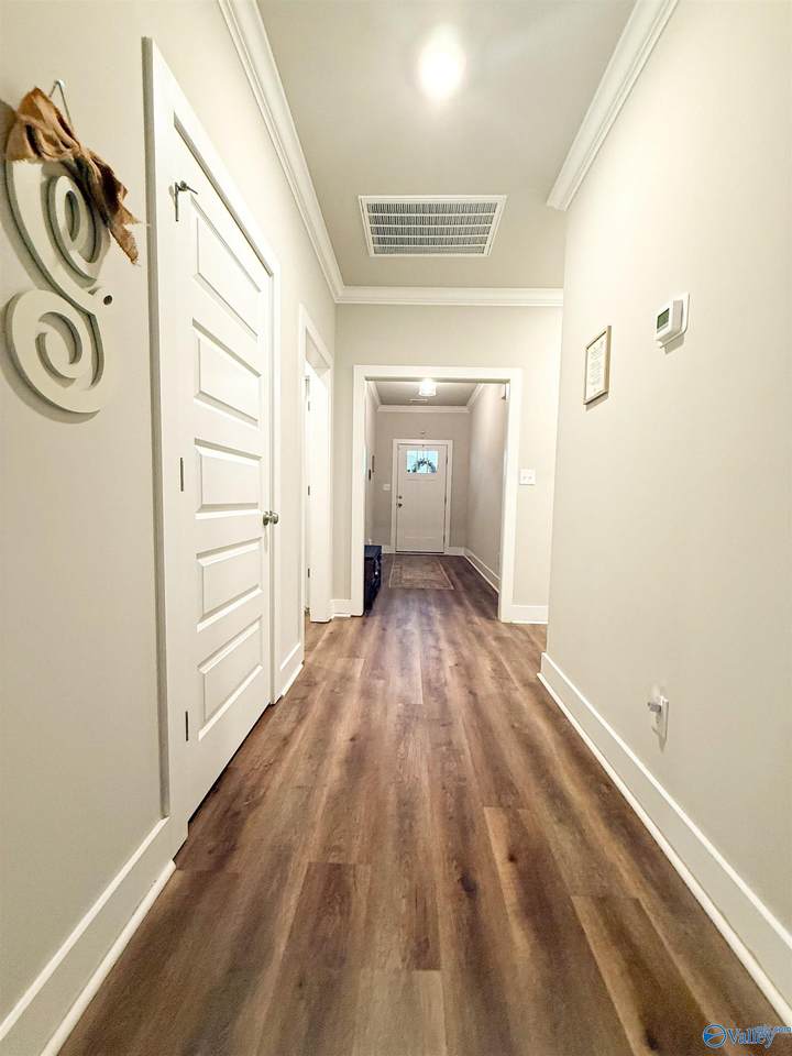 https://bt-photos.global.ssl.fastly.net/nalmls/1280_boomver_2_21917609-2.jpg