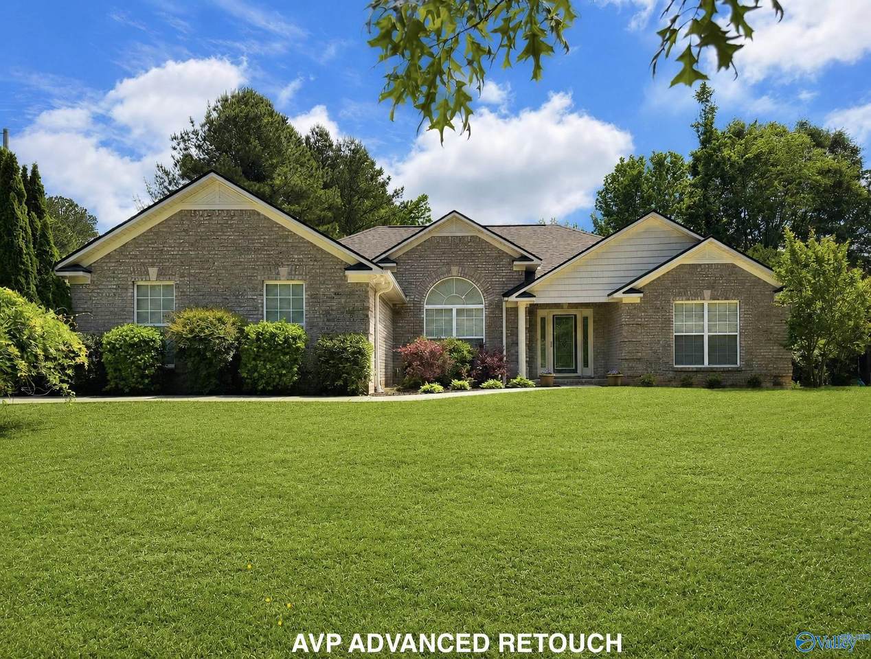 305 Wildwood Way - Photo 1