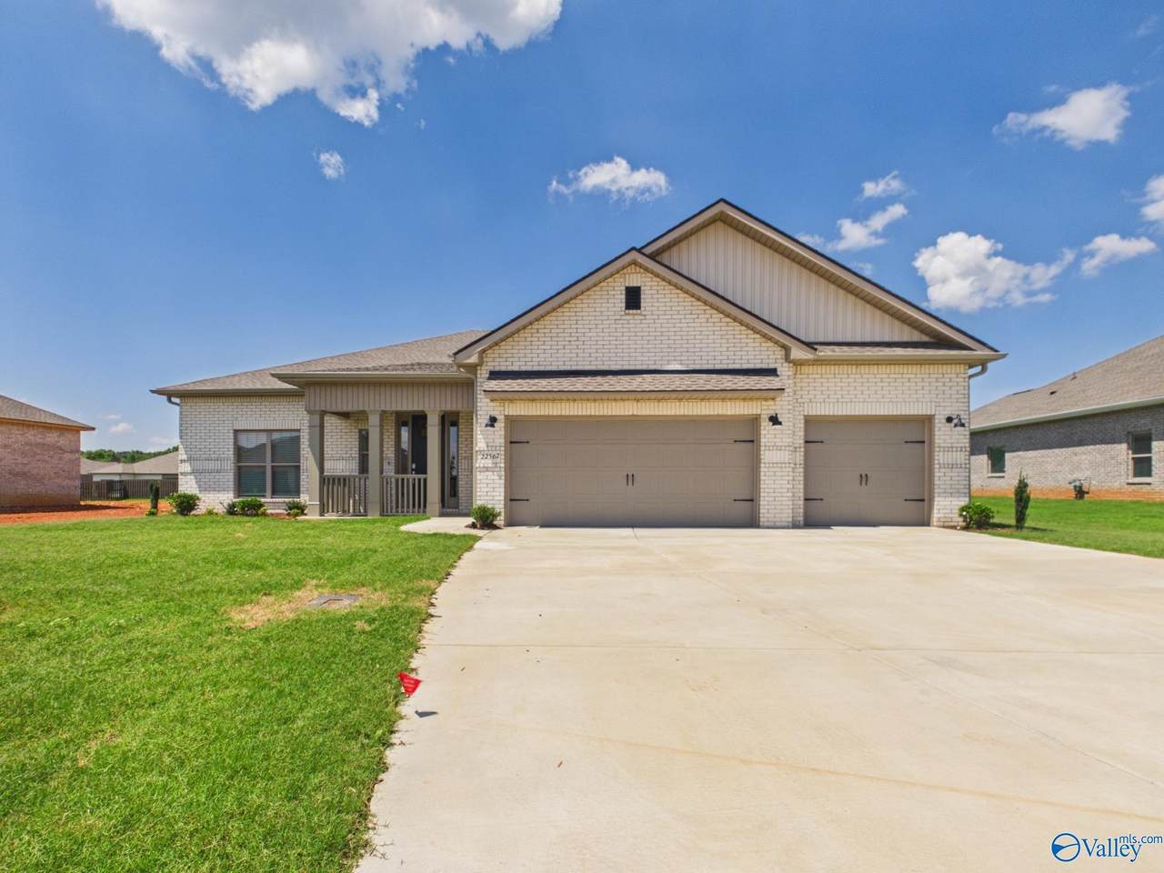 22567 Donahue Drive - Photo 1