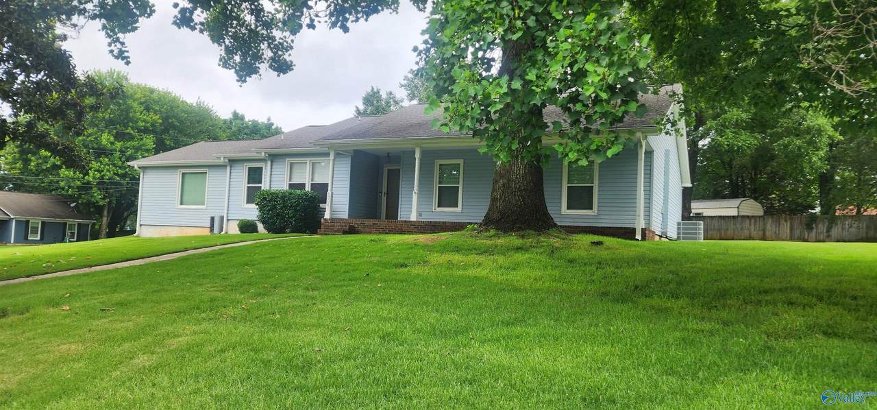 1006 Wood Circle - Photo 1