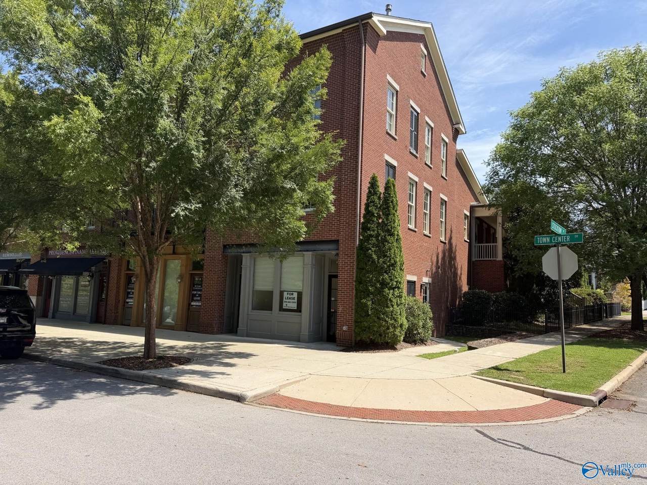 61 Town Center Drive - Photo 1