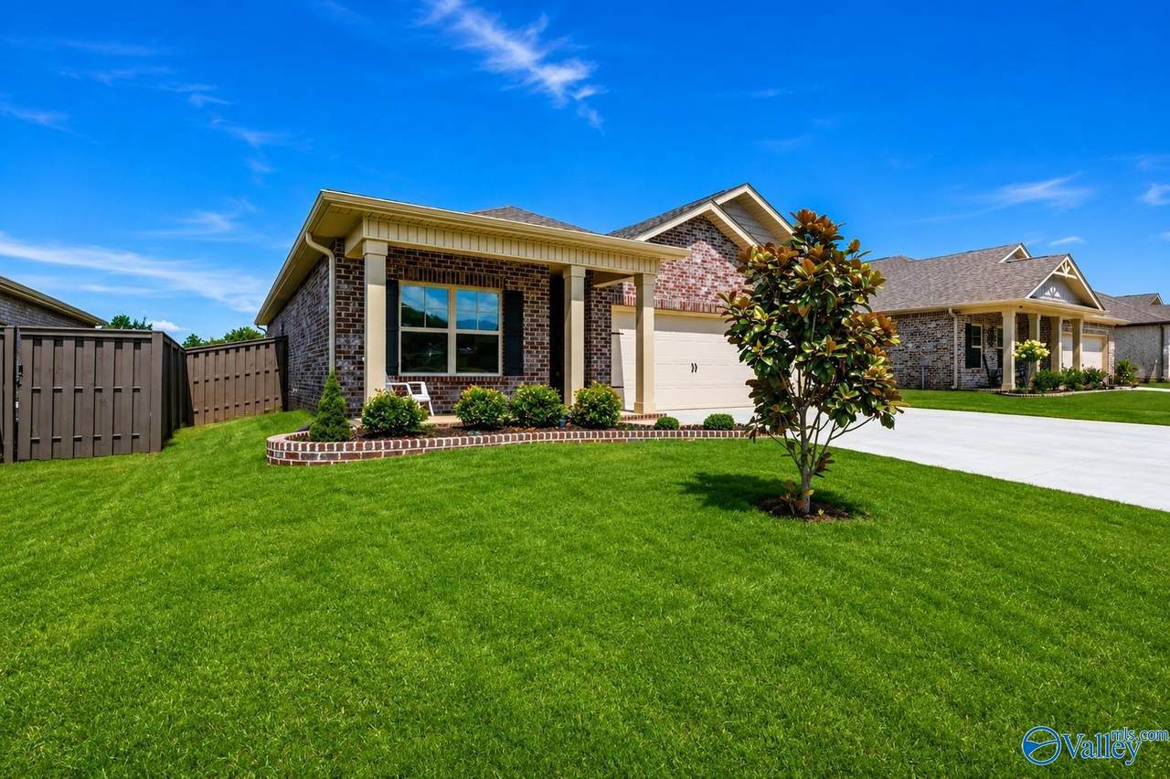 https://bt-photos.global.ssl.fastly.net/nalmls/1280_boomver_2_21921223-2.jpg