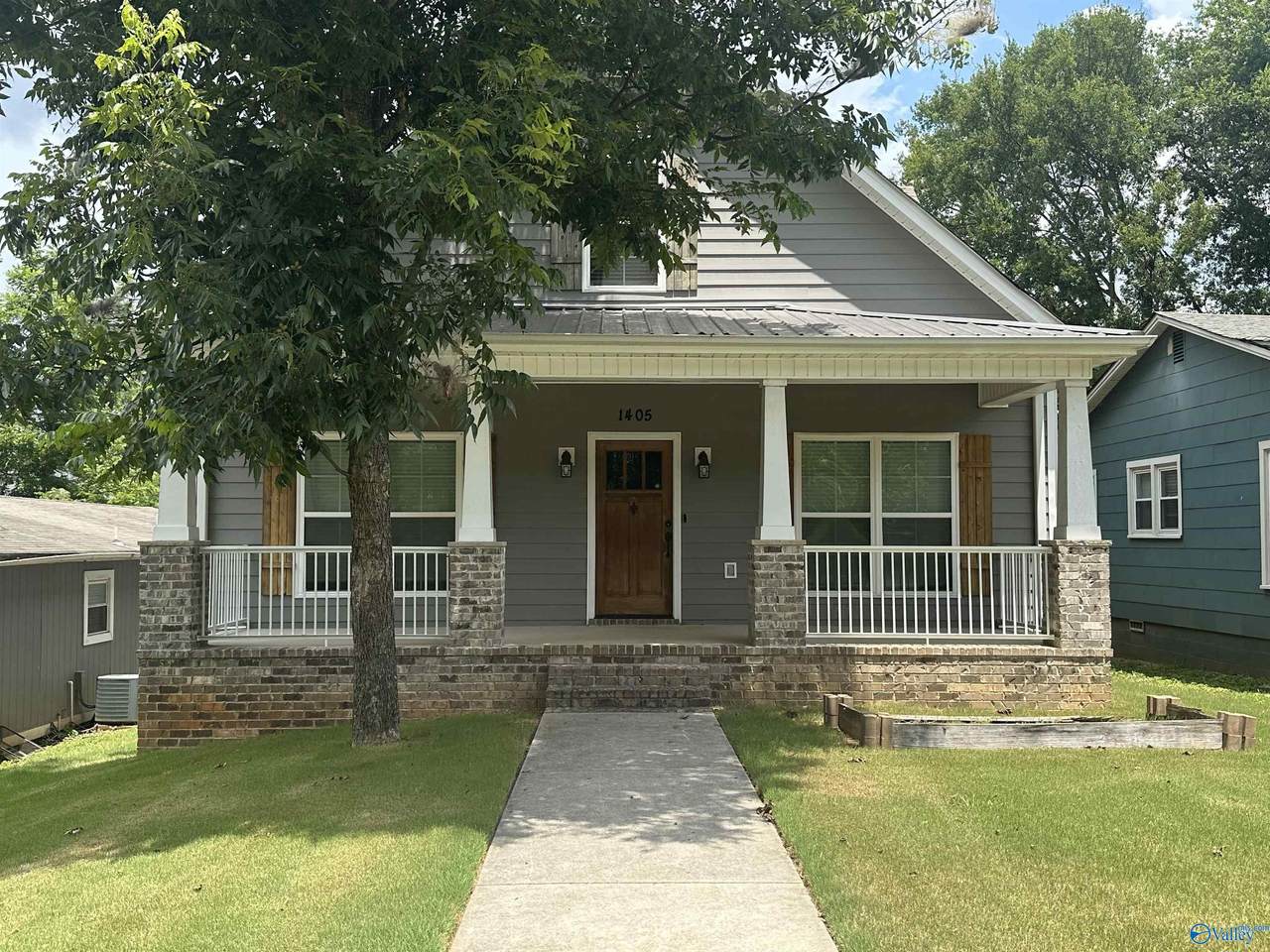 1405 Stevens Avenue - Photo 1