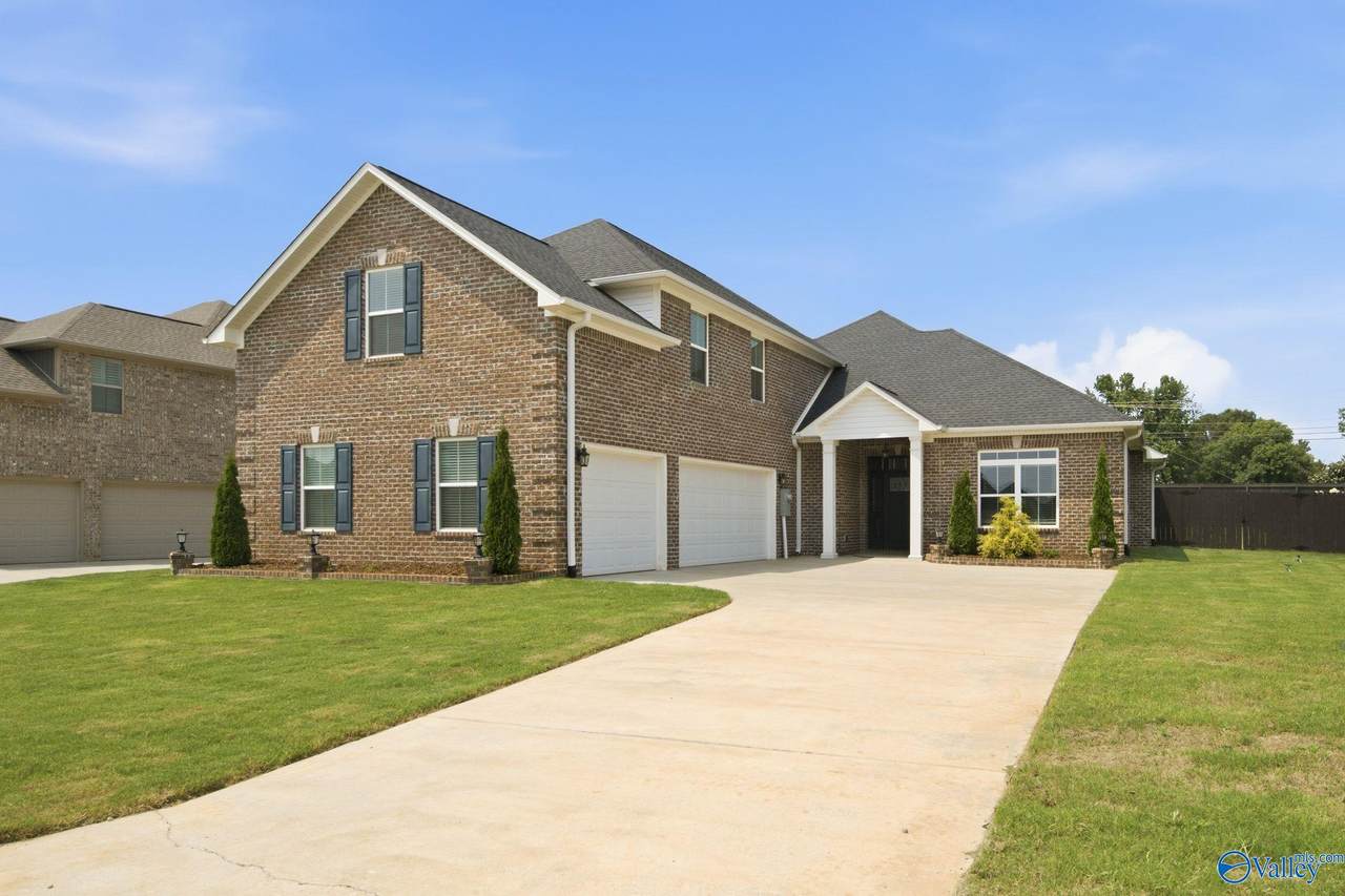 17050 Stonegate Drive - Photo 1