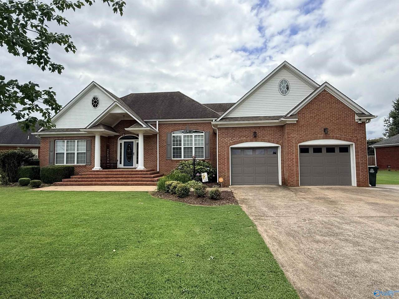 17868 Clearview Street - Photo 1