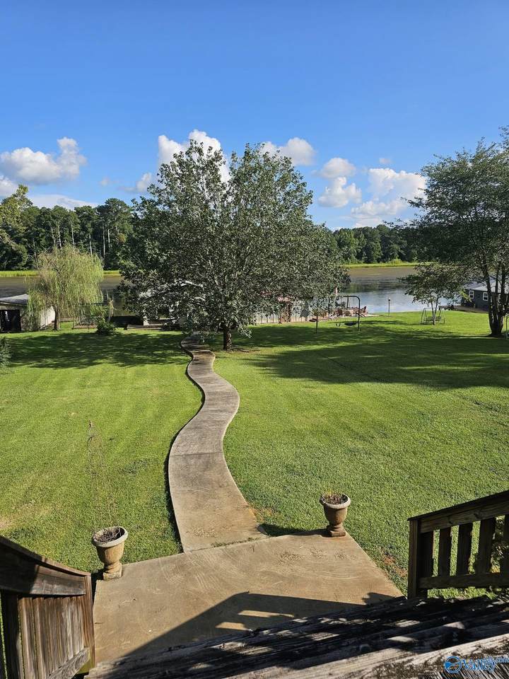1465 Point Of Pines - Photo 1