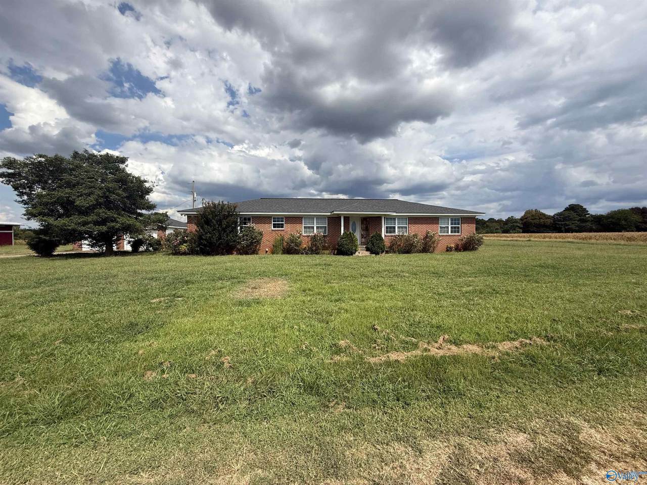 1277 County Road 843 - Photo 1
