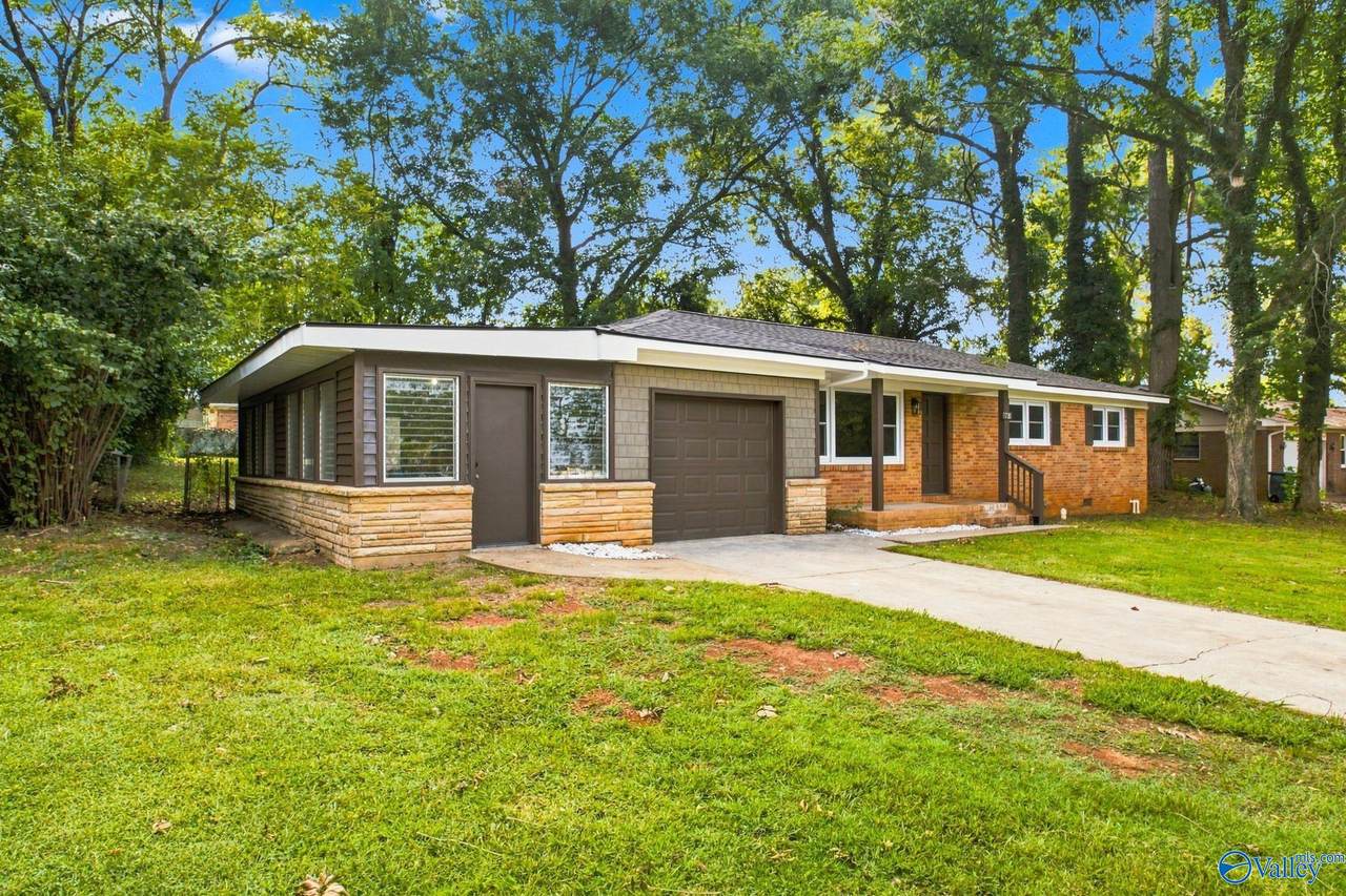 1718 Hampton Road - Photo 1