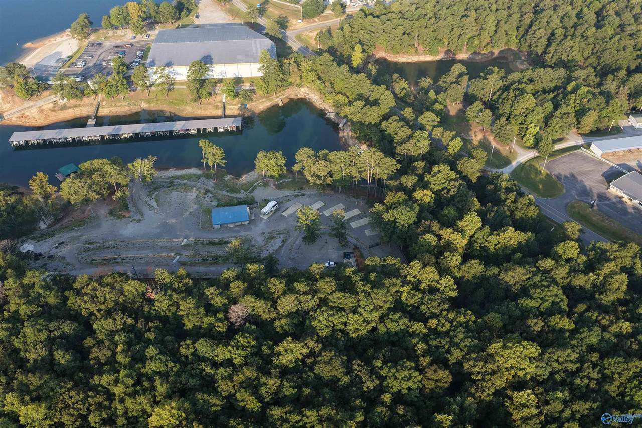 315 Bridgeview Road - Photo 1