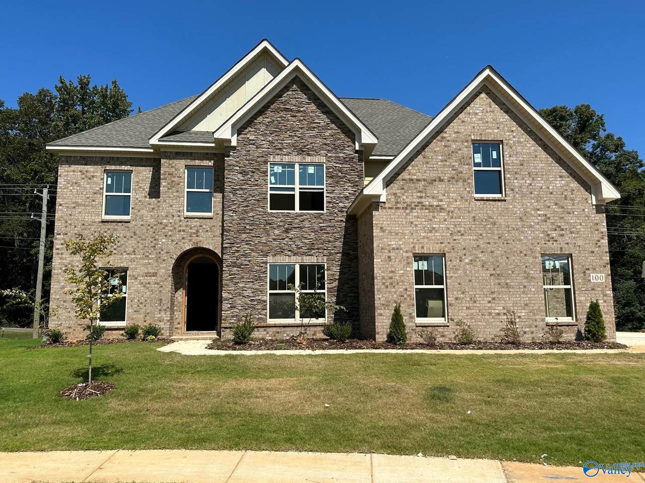 100 Barkley Court - Photo 1